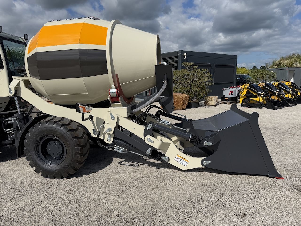 Merlo HJ Power XY-1.8 Beton Mixer
