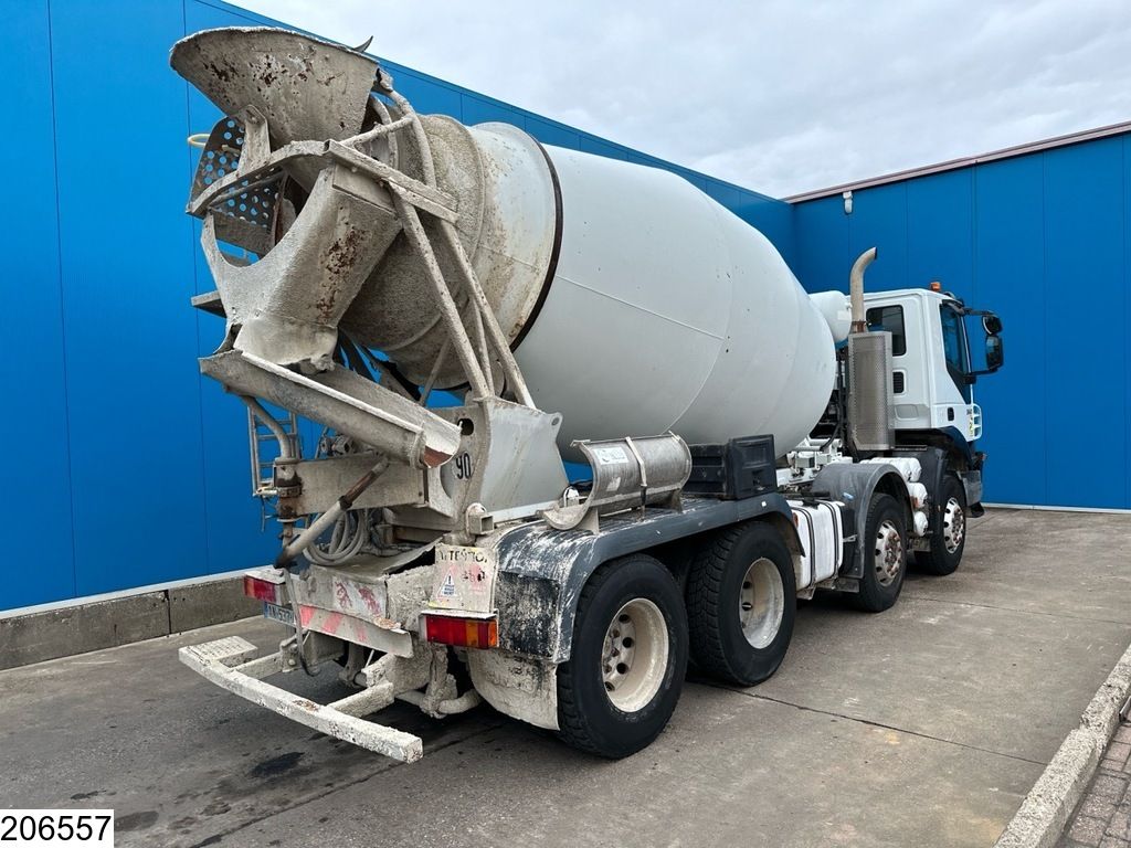 Iveco Trakker 360 8x4, EURO 5, CIFA mixer