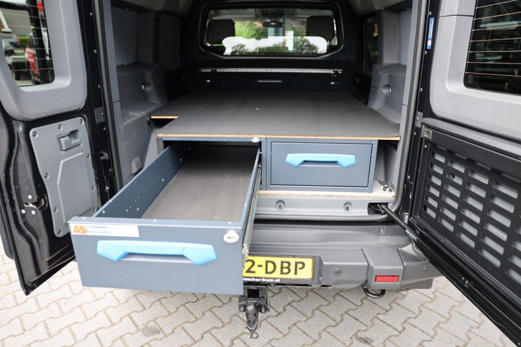 Ineos Grenadier 3.0 ST. UTILITY WAGON A/T VAN