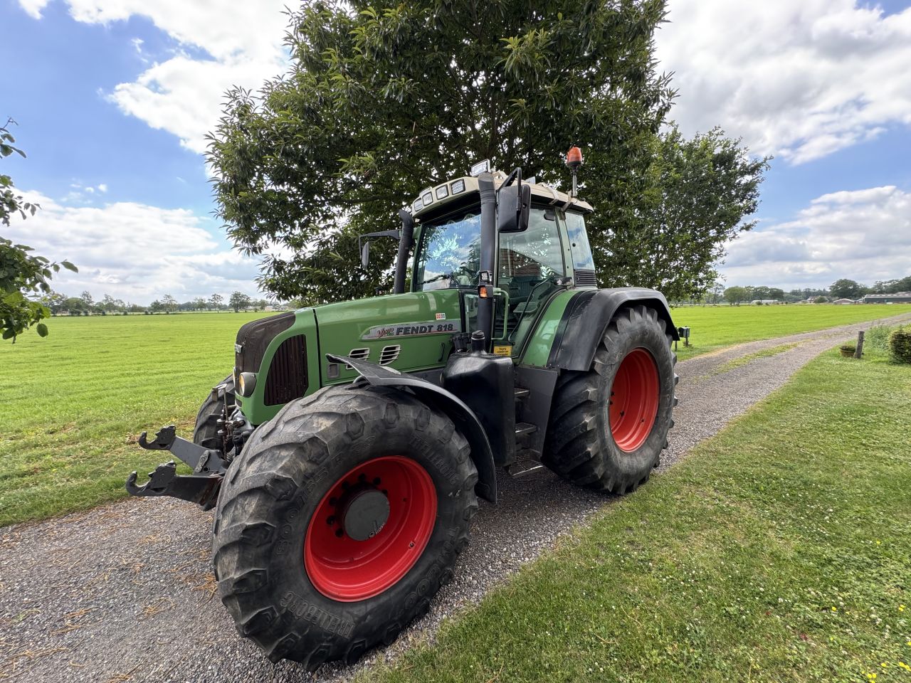 Fendt 818 Vario TMS COM.2
