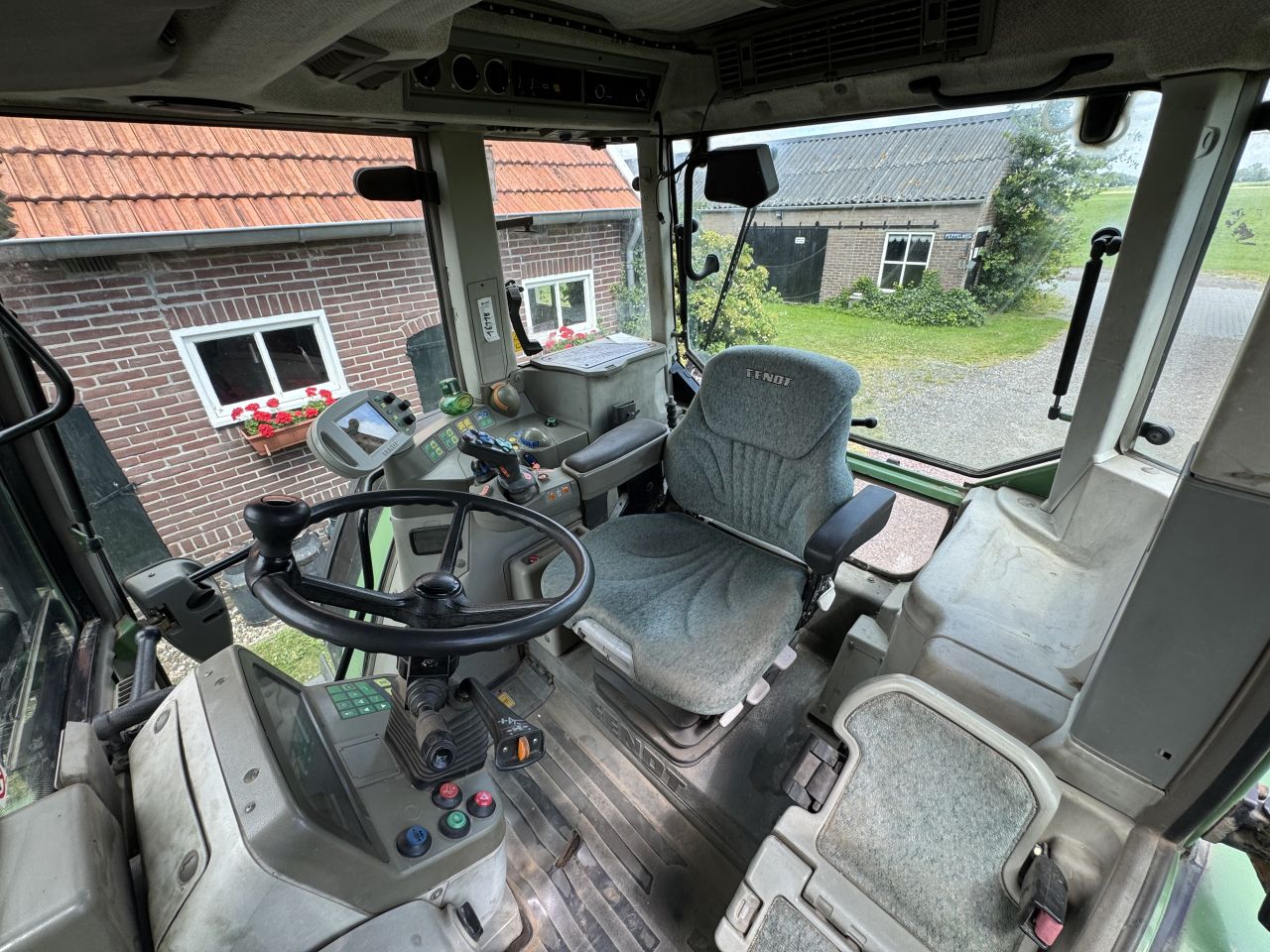Fendt 818 Vario TMS COM.2