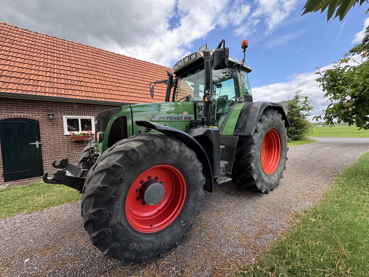 Fendt 818 Vario TMS COM.2