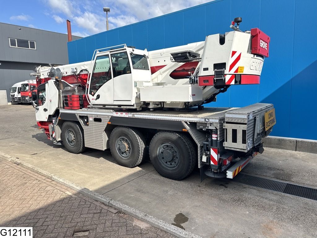 Grove GMK3060L-1 6x6, 60.000 kg, 48 m