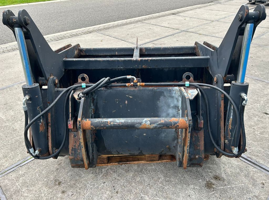 VTM Kuilhapper met manitou aansluiting