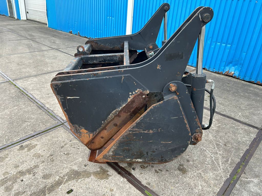 VTM Kuilhapper met manitou aansluiting