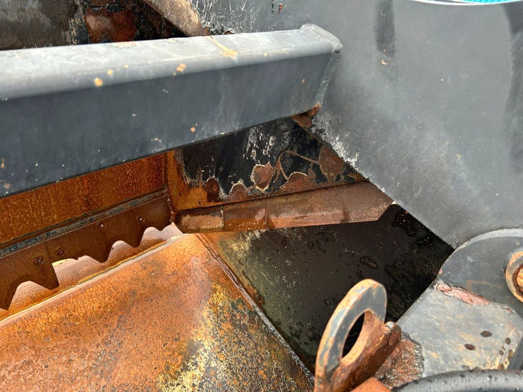 VTM Kuilhapper met manitou aansluiting