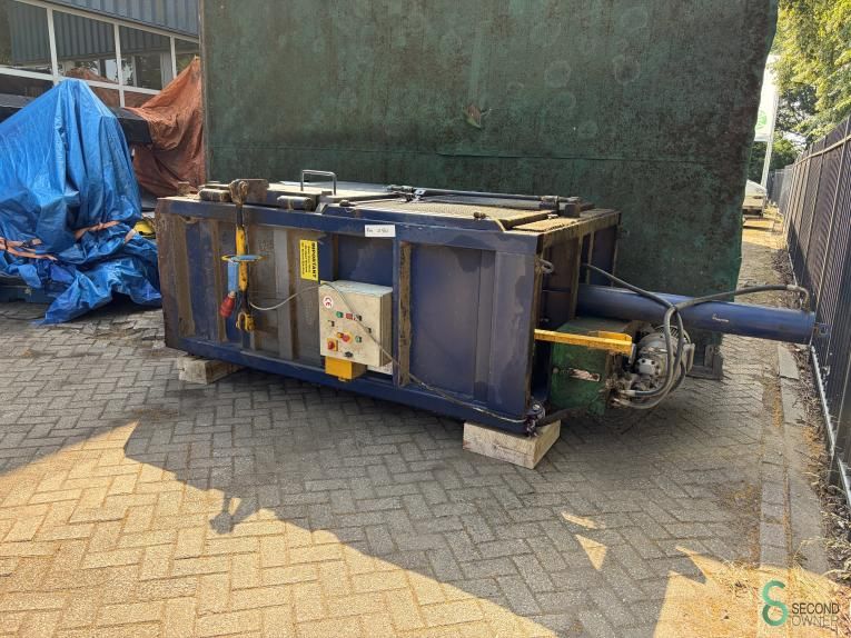 Ballenpressen Kenbay BRG 1 2005