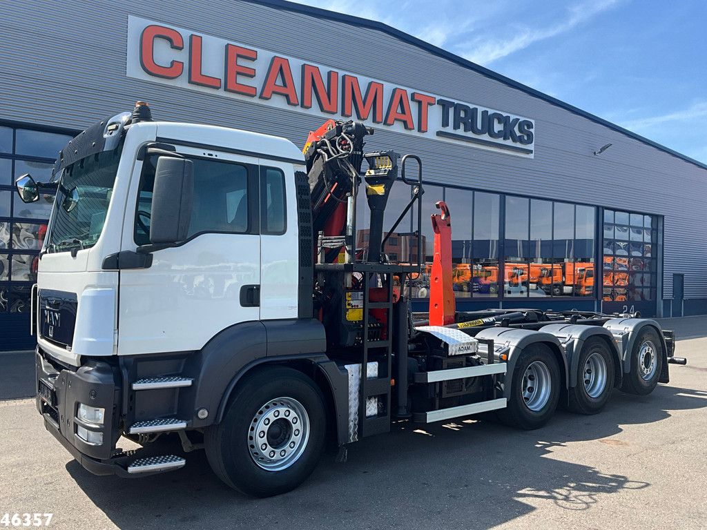 Man TGS 32.440 8x4 Palfinger 24 Tonmeter laadkraan