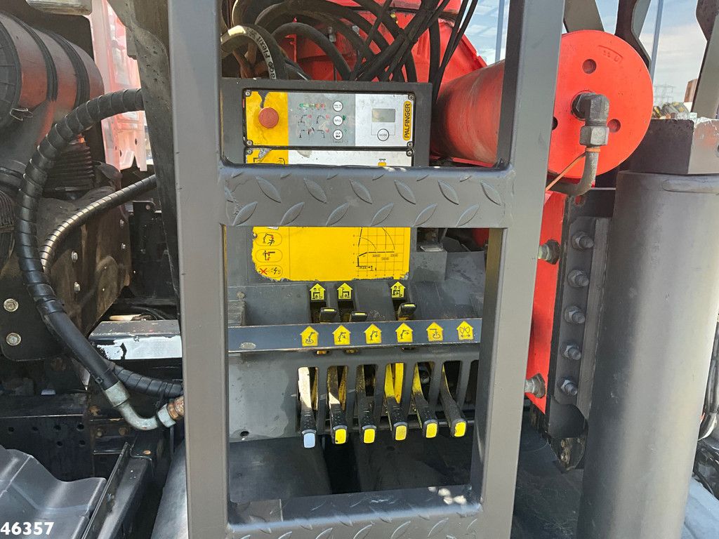 Man TGS 32.440 8x4 Palfinger 24 Tonmeter laadkraan