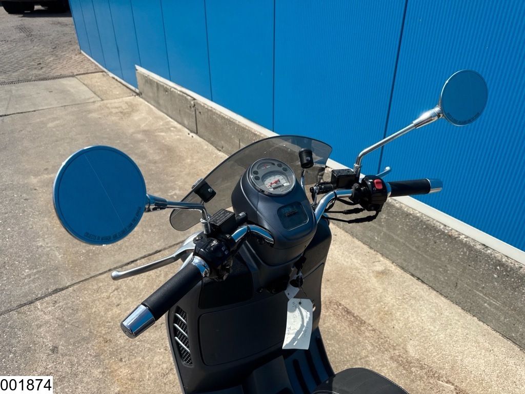 Piaggio Vespa Sei Giorni GTV 300 Sei Giorni limited edition
