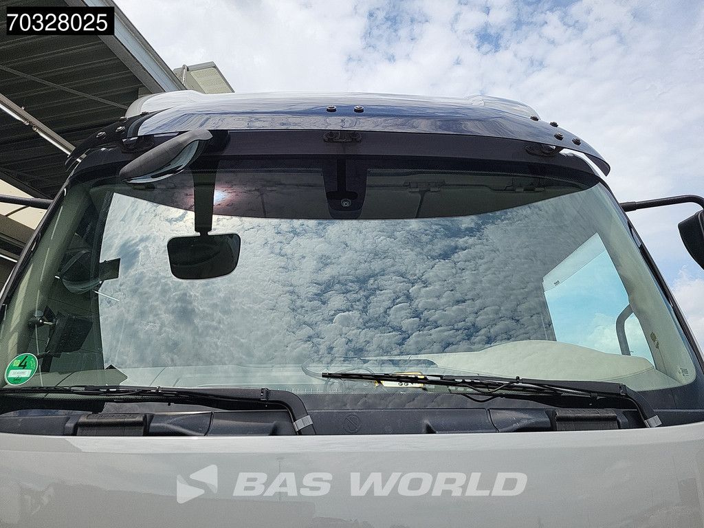 DAF LF 320 4X2 18t Automatic Tailgate Euro 6