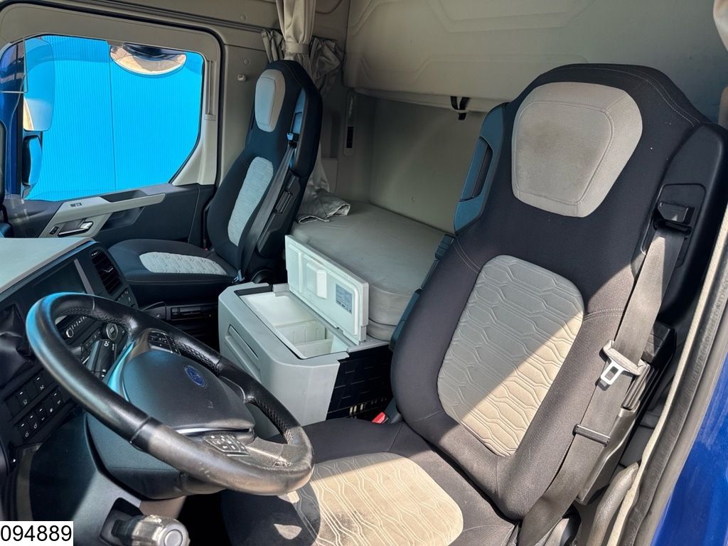 Ford F-max 500 EURO 6, Retarder, Standairco, ACC