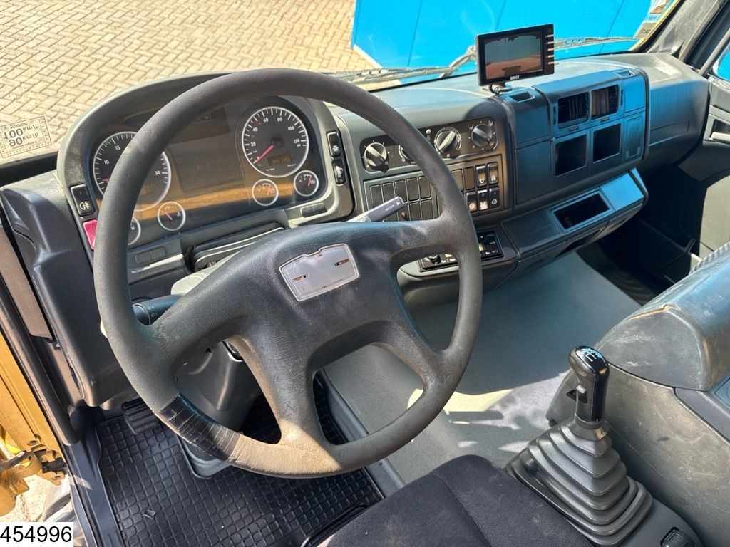 MAN TGA 26 350 6x4, Steel suspension, Manual, Hub reduction
