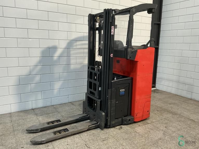 Stackers Electric Linde L16RW (1170) 2018 Triplex