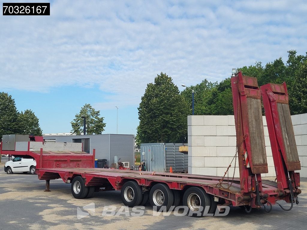 Langendorf 4 axles 2x Steering + 1x Lifting Axle Ramps