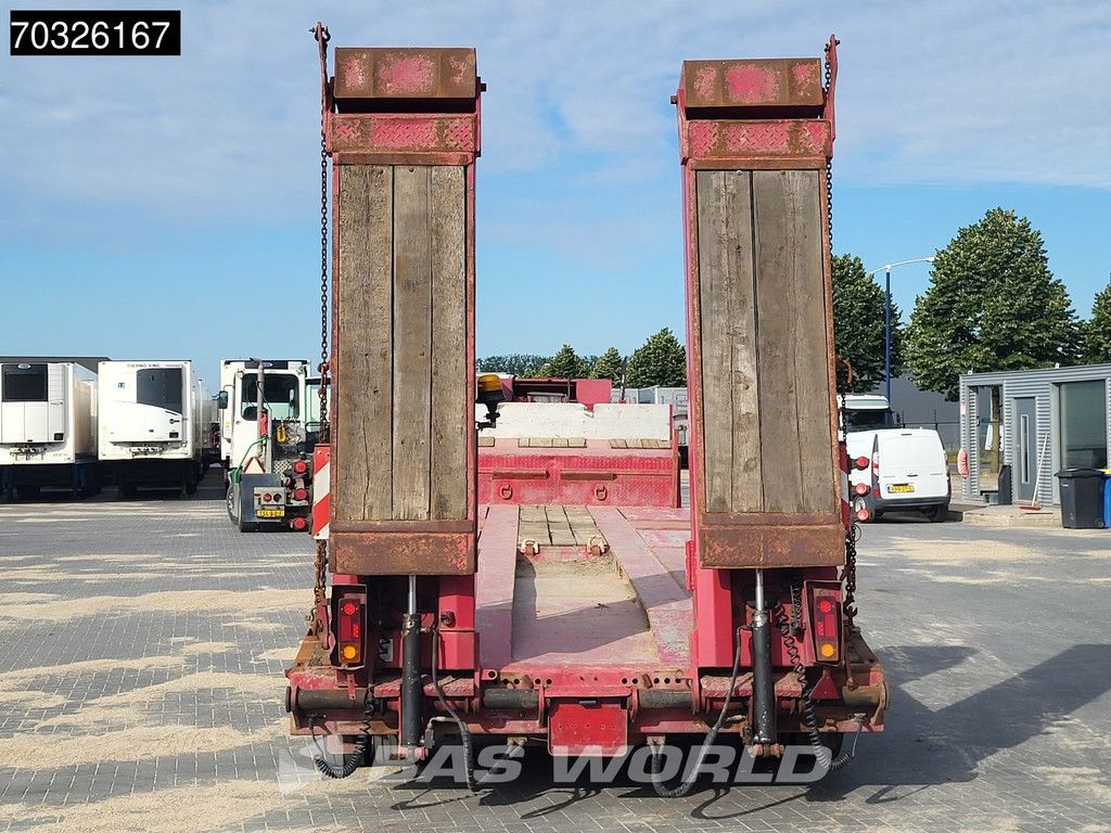 Langendorf 4 axles 2x Steering + 1x Lifting Axle Ramps