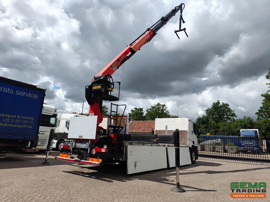 Renault T380 6x2/4 Schlafkabine Euro6C – Offene Ladefläche, Aluminiumseitenwände + Palfinger 20.501L Fernbedienung – Palettenhaken