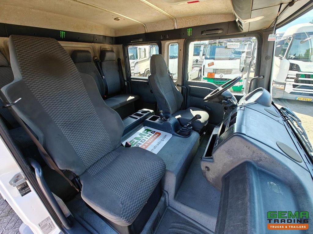 MAN TGL 12.210 4x2 DOKA Euro4 - OpenLaadBak + HydraulischeRampen - Handgeschakeld - 6 ZitPlaatsen