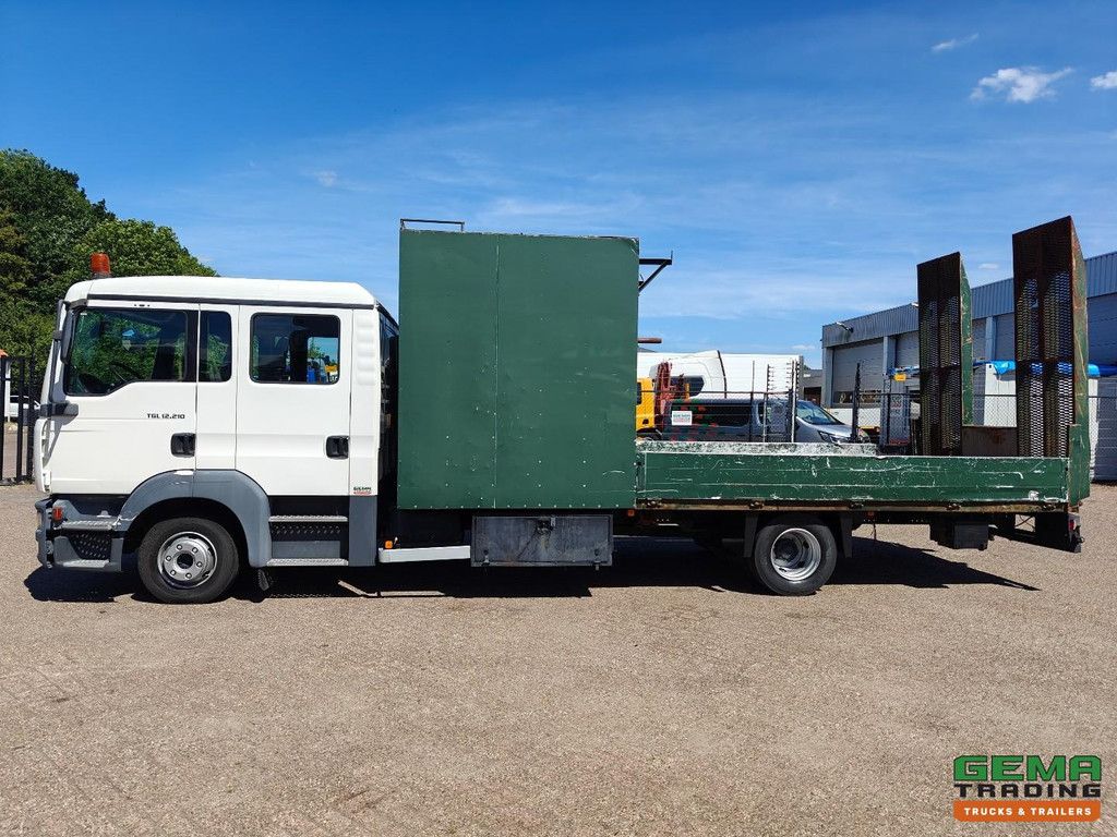 MAN TGL 12.210 4x2 DOKA Euro4 - OpenLaadBak + HydraulischeRampen - Handgeschakeld - 6 ZitPlaatsen