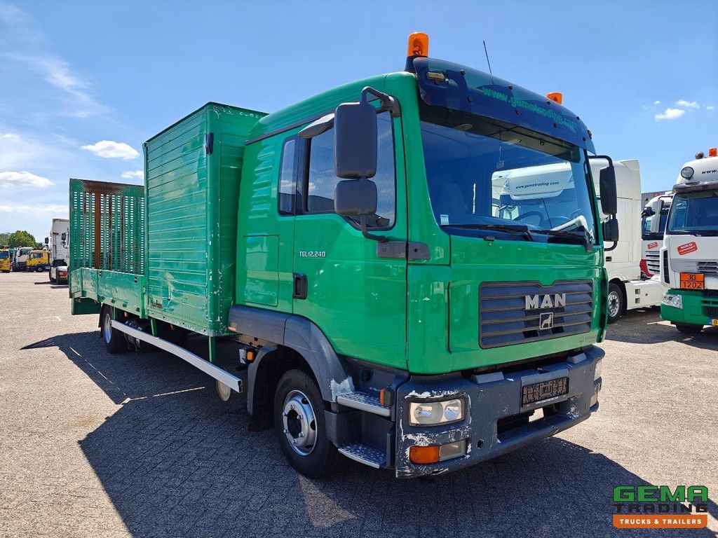 MAN TGL 12.240 4x2 Sleeper Cab Euro3 - 6 CIL - Open Load Bed + Hydraulic Ramp - Manual Transmission - Tool Box