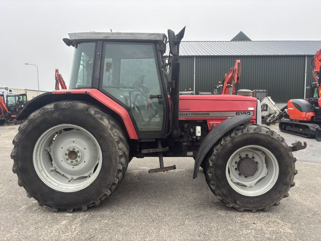 MASSEY FERGUSON 6180
