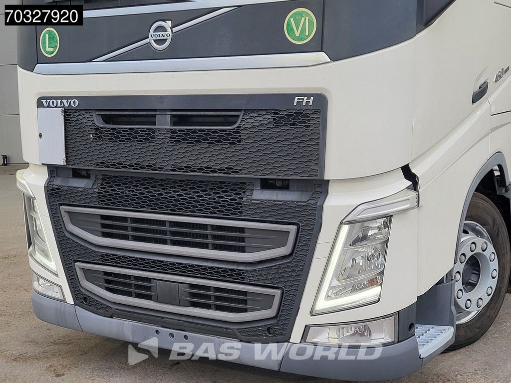 Volvo FH 460 4X2 Mega 2x Tanks Standklima Hebesattel
