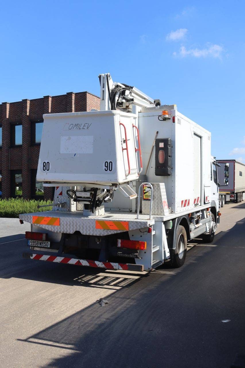 Vrachtwagen Hoogwerker Mercedes-Benz Atego 1218 Diesel 2006