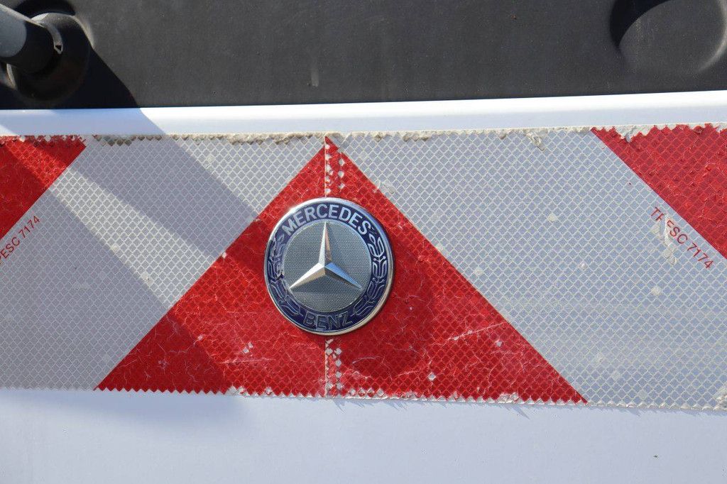 Vrachtwagen Hoogwerker Mercedes-Benz Atego 1218 Diesel 2006
