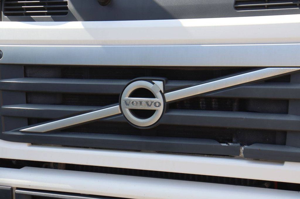 Kastenwagen Volvo FM330 Kühlwagen Diesel 2011