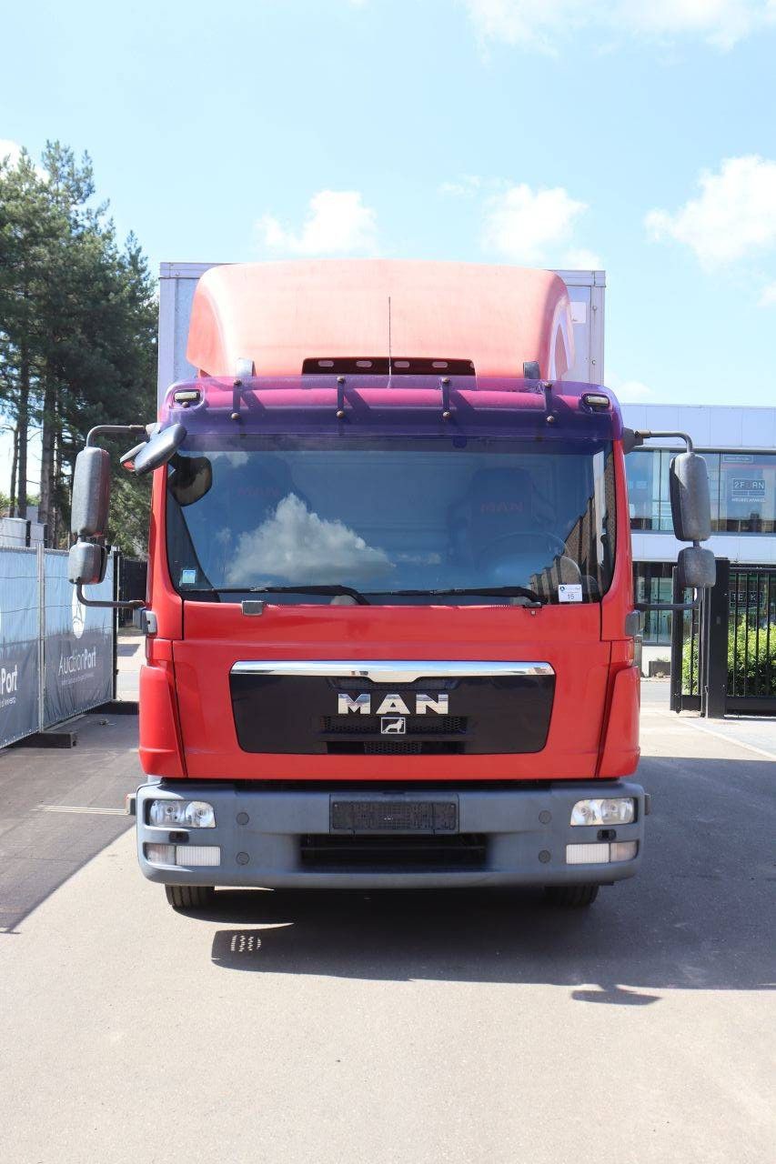 Bakwagen Vrachtwagen MAN TGL 8.180 4x2 Diesel 2009