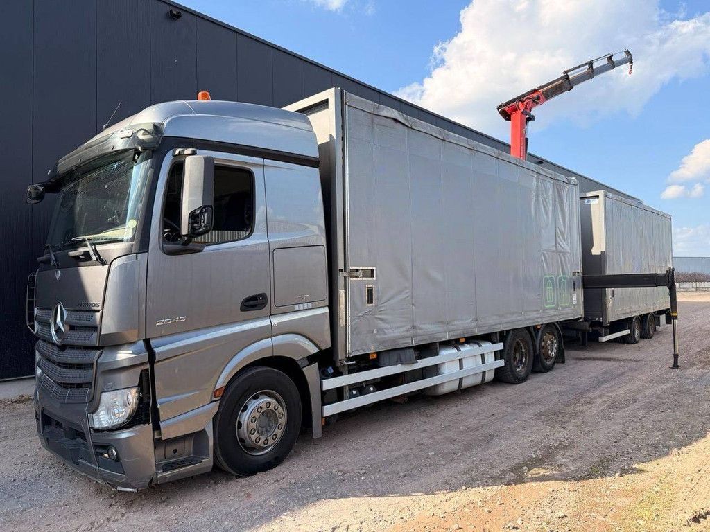 Kastenwagen LKW Mercedes-Benz Actros 2645 6X2 Diesel 2016