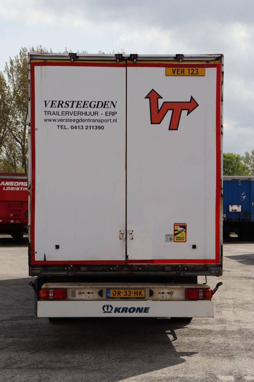 Closed Semi-Trailer Krone SD 36000kg 2011