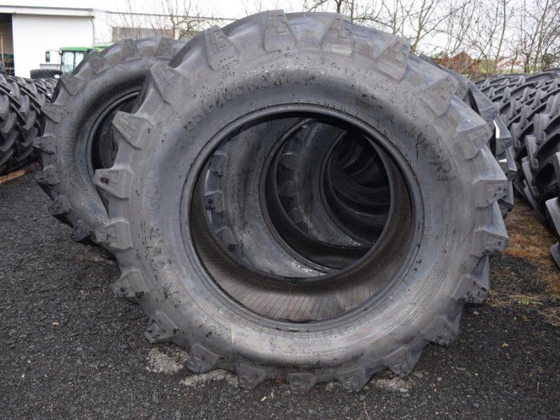 650/65R38