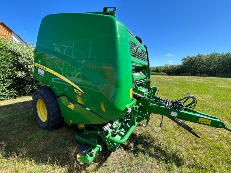 John Deere 990