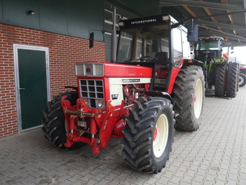 Case IH C 946