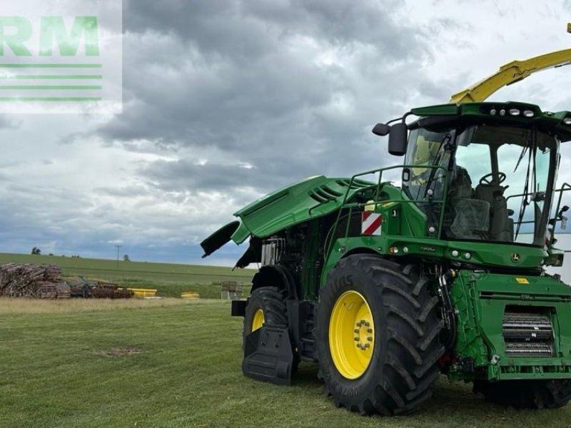 John Deere 9700