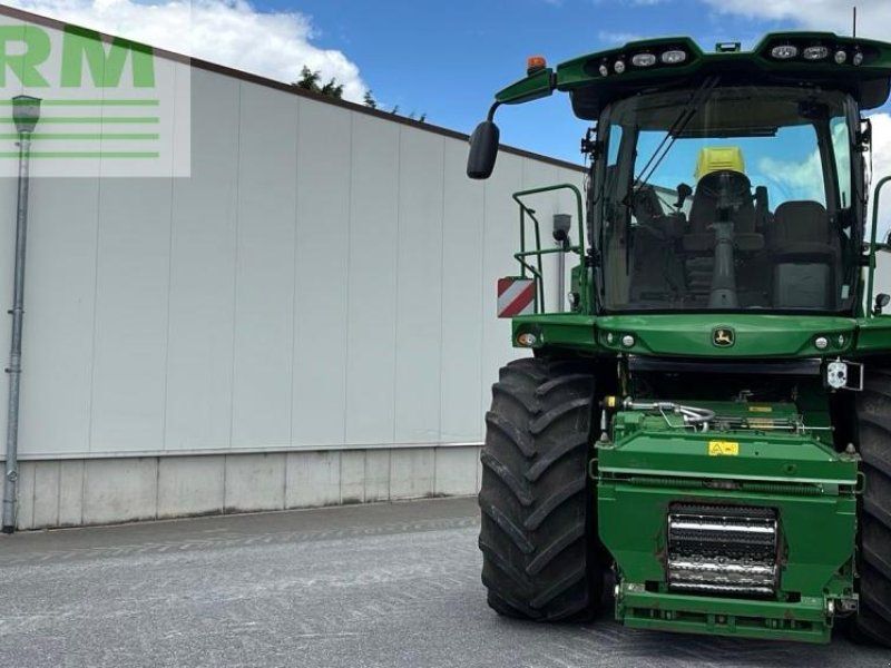 John Deere 8500