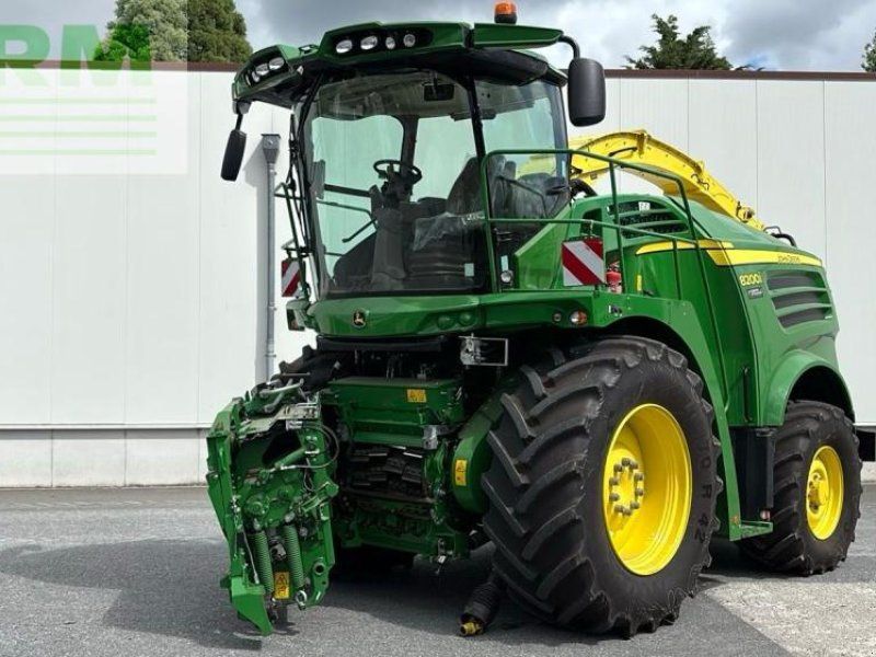 John Deere 8200
