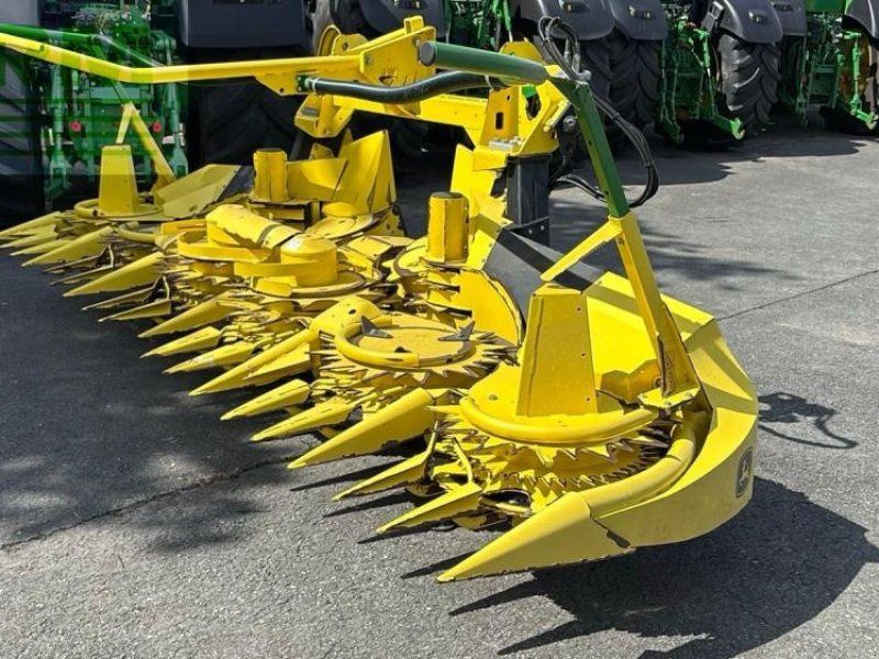John Deere 345