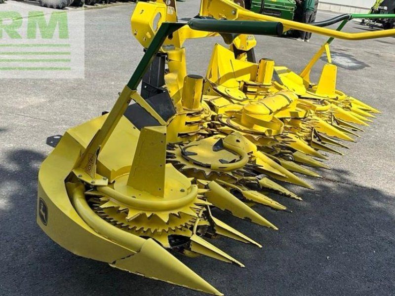 John Deere 345