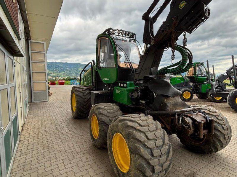 John Deere 1170 E