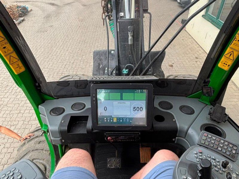 John Deere 1170 E