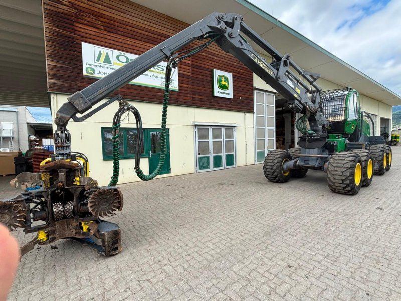 John Deere 1270G