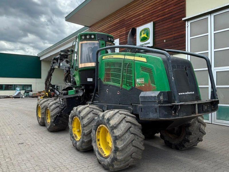 John Deere 1270G