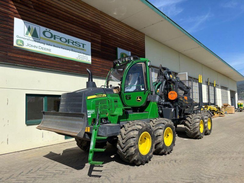 John Deere 1110 G mit Traktionswinde