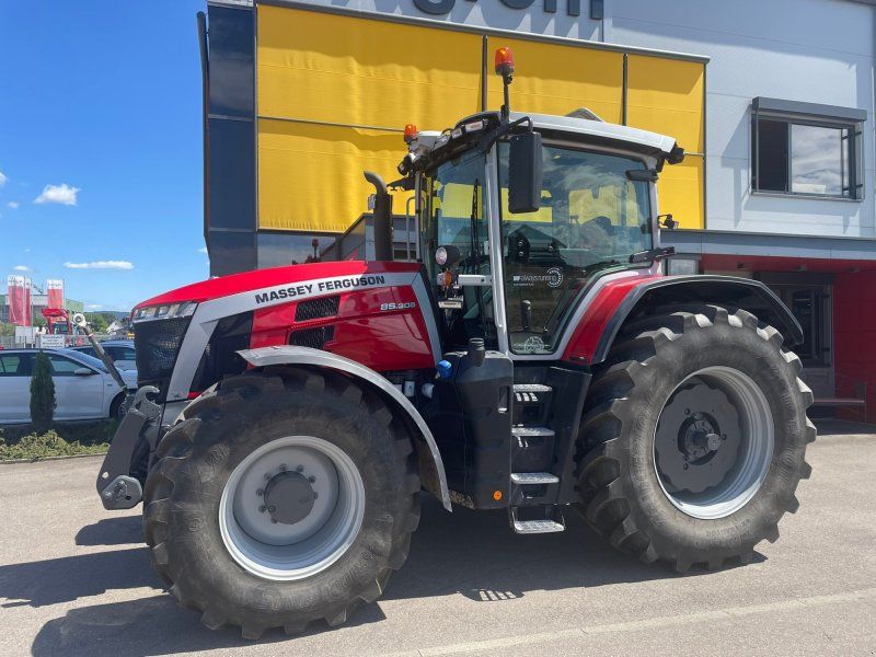 Massey Ferguson 8S.305 Dyna-VT EXCLUSIVE