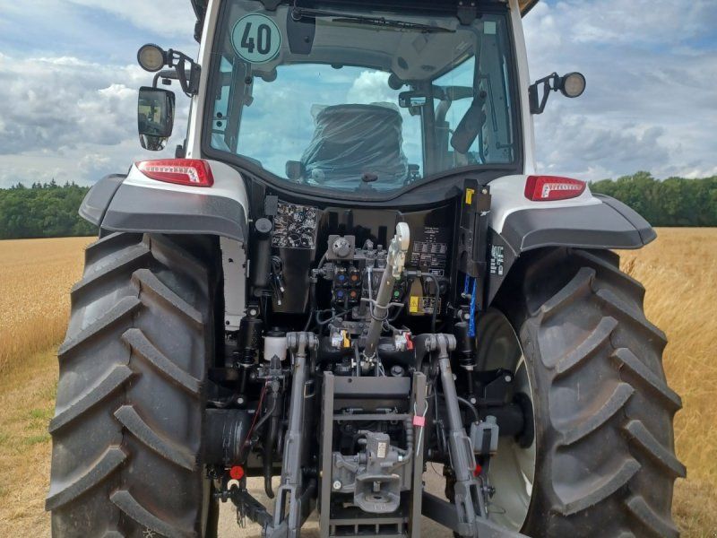 Valtra A 115 MH 4 es Model