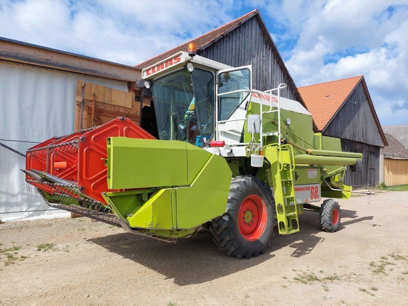 Claas Dominator 68 S