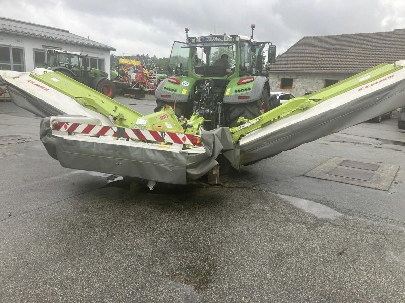 Claas DISCO 3050PLUS+DISCO 9300C DUO