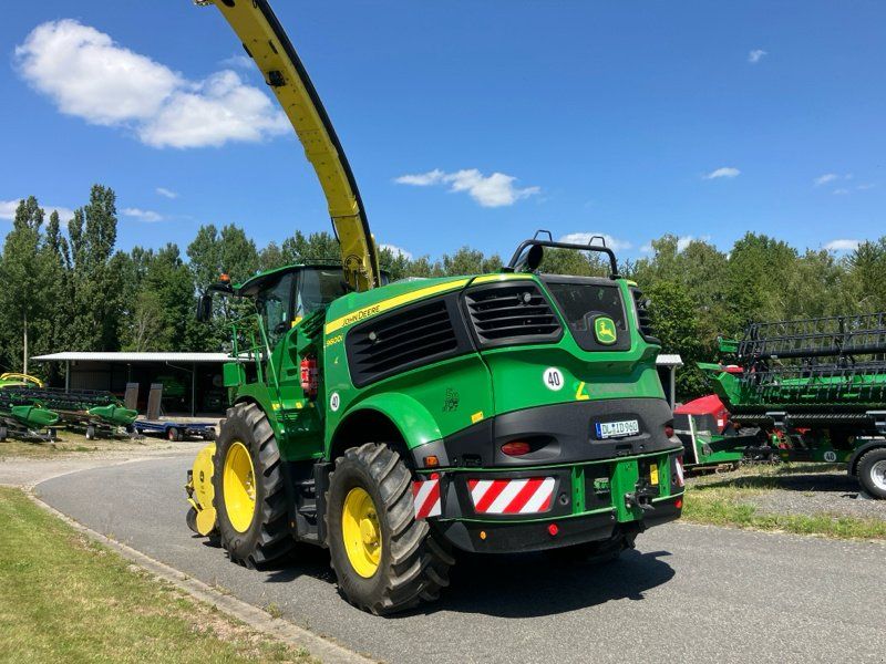 John Deere 9600i mit Kemper 375pro und 639 PickUp